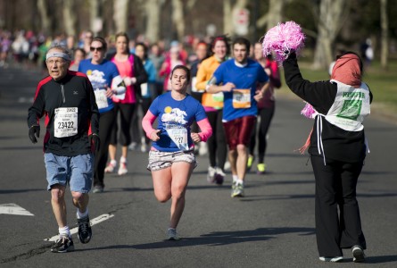 Nearly 800 Hill staffers ran in last year's Credit Union Cherry Blossom Ten Mile Run Capitol Hill Competition. (Bill Clark/CQ Roll Call File Photo.)