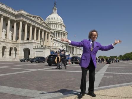 Richard Simmons wants people on the Hill to be happy! (CQ Roll Call File Photo.)