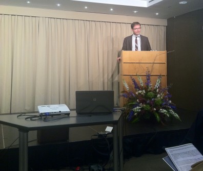 Rainn Wilson speaks about the state of Baha'i prisoners to an audience at the Carnegie Endowment for International Peace on May 6, 2013/CQ Roll Call, Julie Ershadi