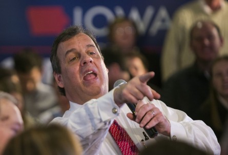 Hey, I used to work with that guy! Christie has a connection to Vazquez. (Al Drago/CQ Roll Call)